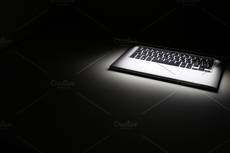laptop in dimness sponsored ad laptopclosedphotophotos